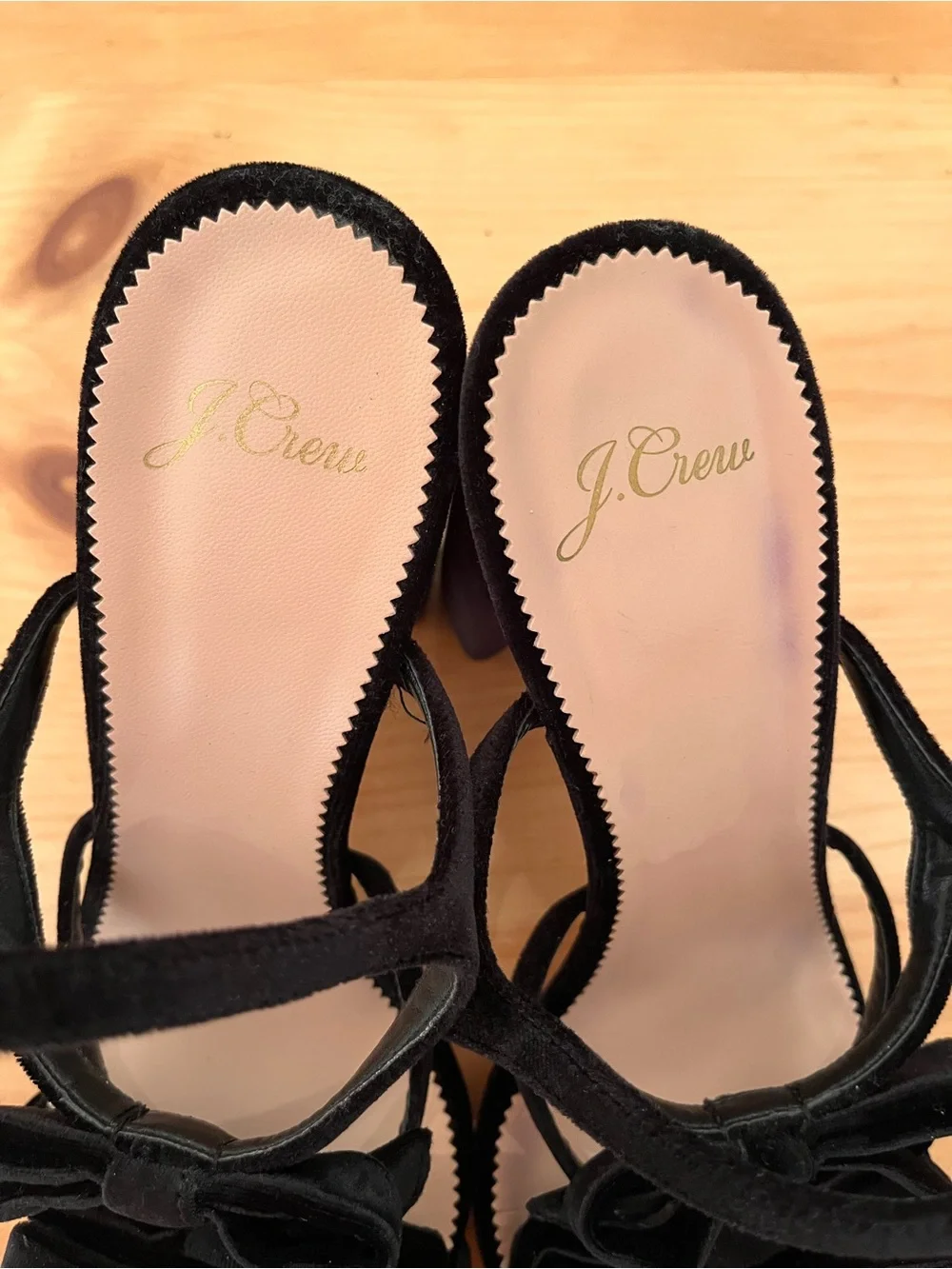 NEW J. Crew Stella Bow Heels Sz 8.5 Embellished Velvet Black Sandals Italy ~$199